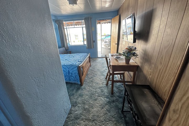 Room 5 of 28