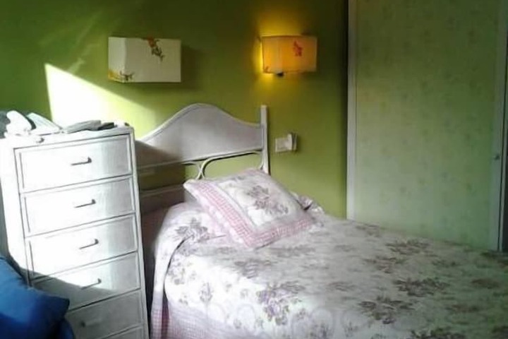 Room 21 of 45