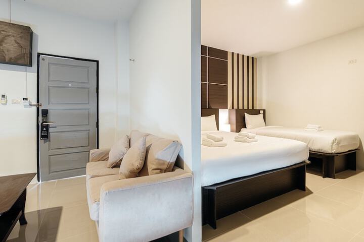 Room 20 of 35