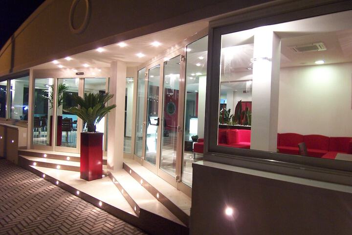 Hotel 46 of 53