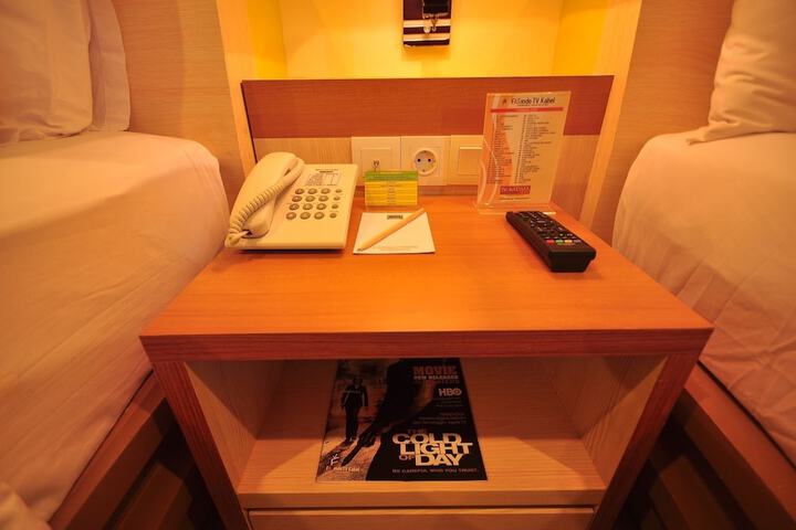 Room 14 of 21