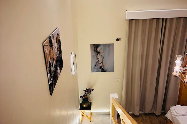 Room 27 of 58