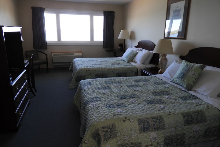 Room 27 of 115