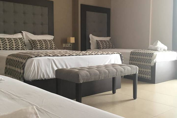 Room 51 of 70