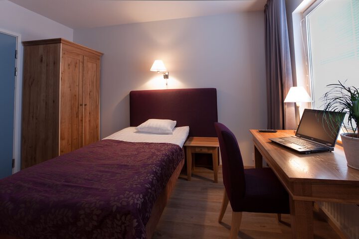 Room 20 of 87