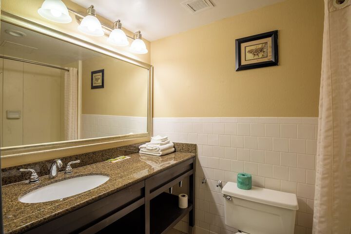 Deluxe Single Room (3 of 13)