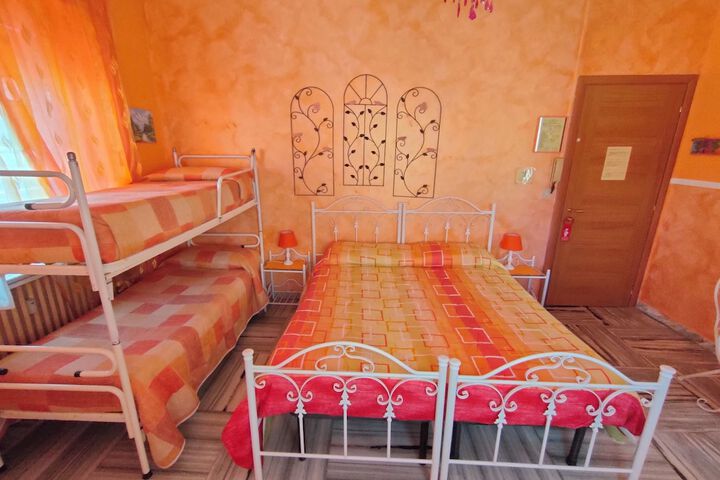 Room 56 of 140