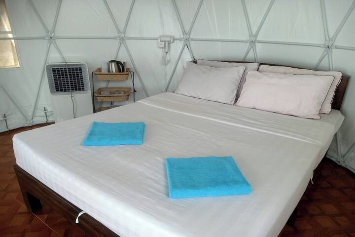 Room 5 of 101