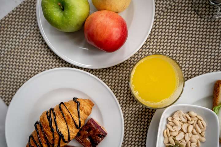 Breakfast/Coffee Service 28 of 65
