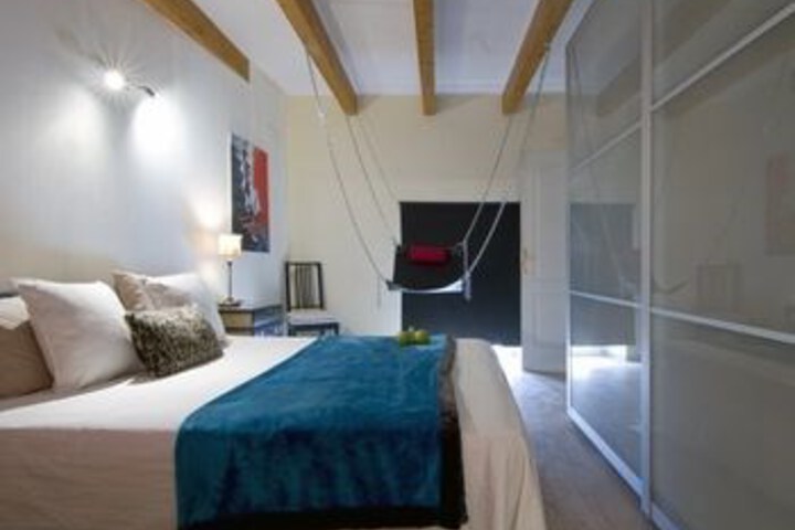 Room 8 of 22