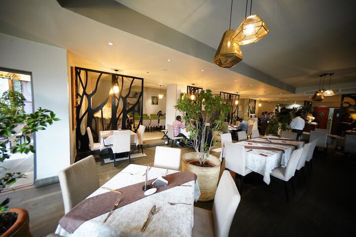 Dining 121 of 163