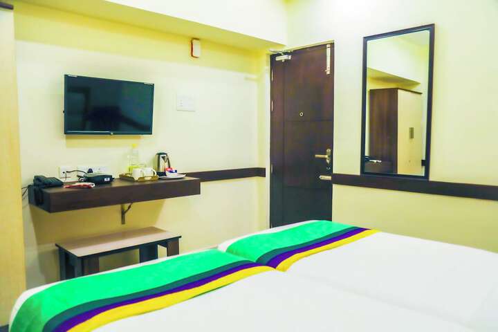 Room 31 of 55