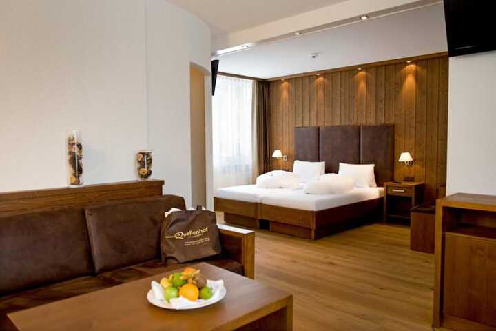 Room 19 of 40