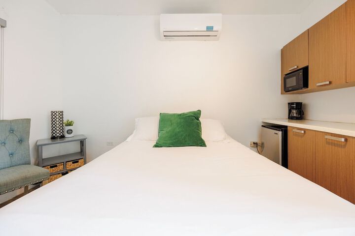 Room 63 of 171