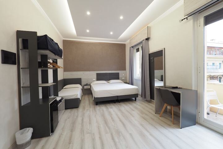Room 49 of 114