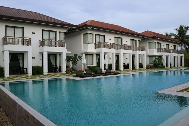Pool 41 of 66