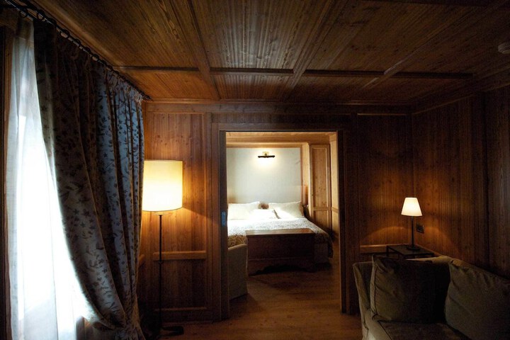 Room 39 of 98