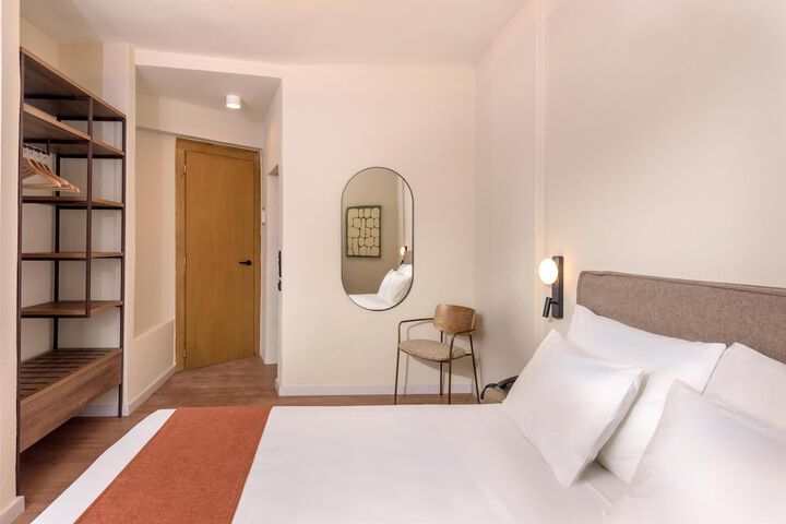 Room 29 of 123