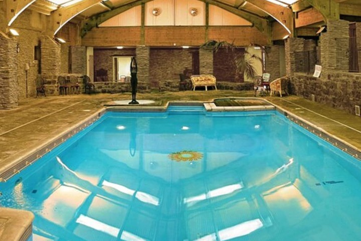 Pool 63 of 92