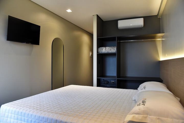 Room 7 of 31