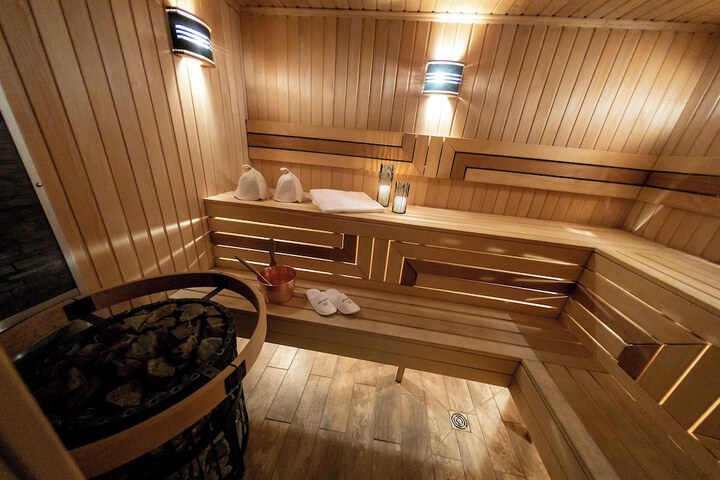 Spa 53 of 61