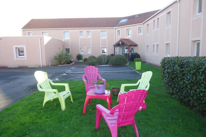 Property Grounds 22 of 29