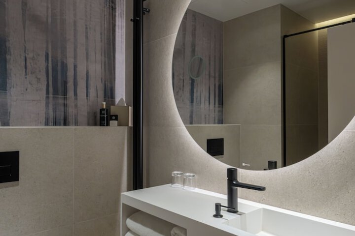 Bath Interior