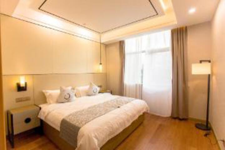Room 21 of 23