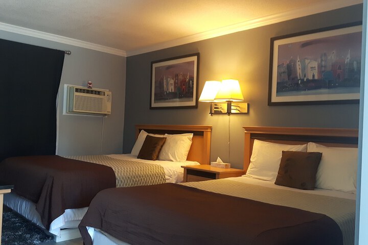 Room 32 of 101