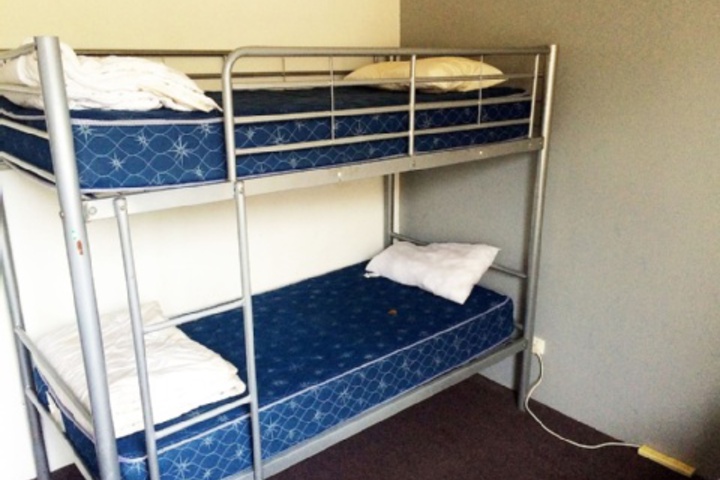 Room 155 of 192