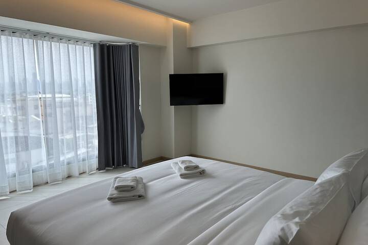 Room 13 of 46