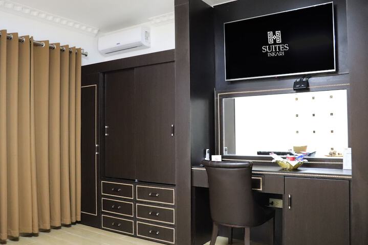 Room 9 of 60