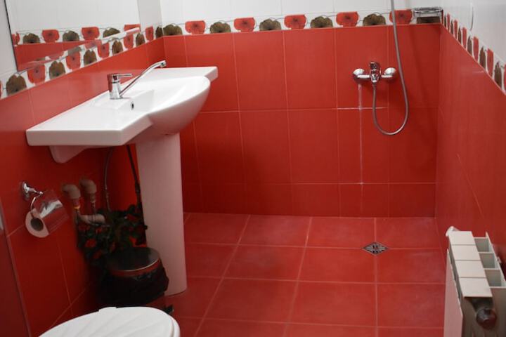 Room 20 of 20