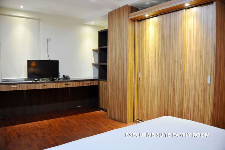 Room 19 of 49