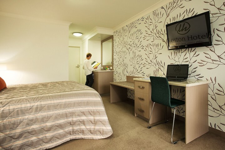 Room 19 of 49