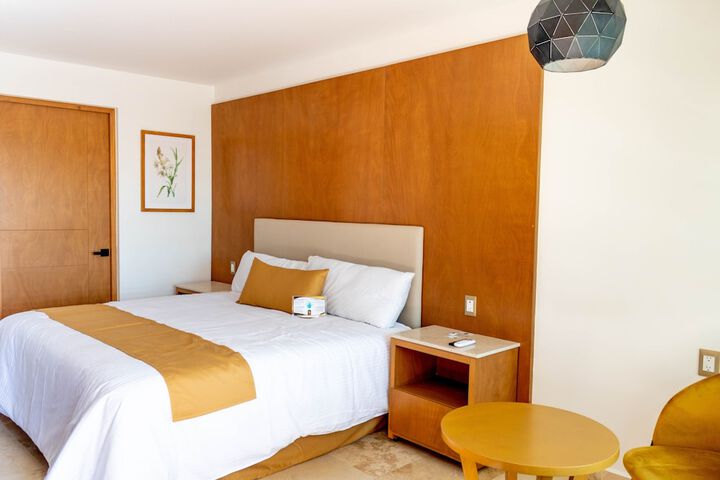 Room 5 of 21