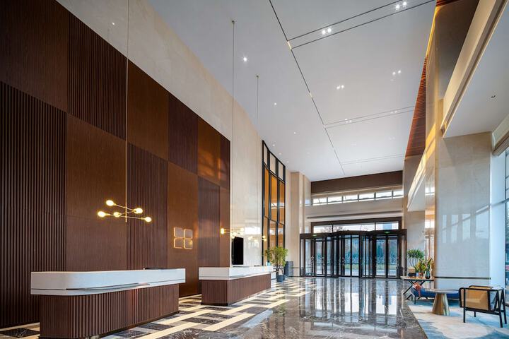 Hotel Interior 6 of 88