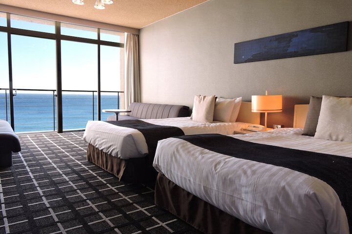 Room 27 of 277
