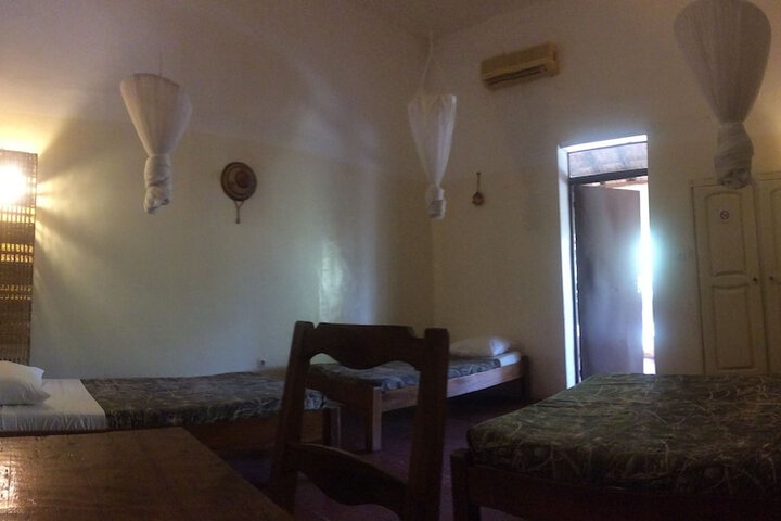 Room 7 of 65