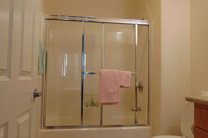 Room 15 of 22