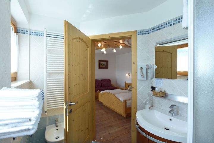 Bathroom Interior Photo
