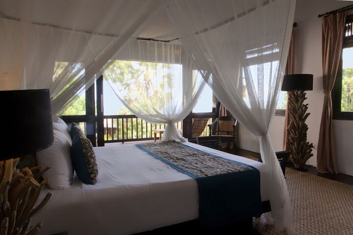 Room 6 of 44