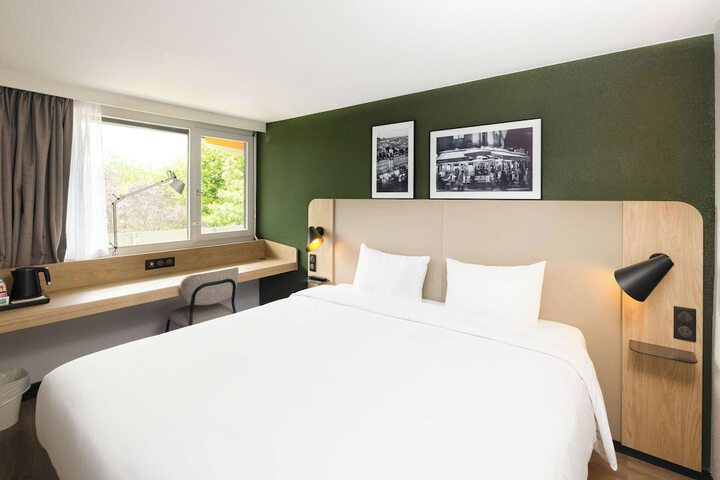 Room 14 of 56
