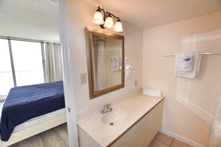 Room 21 of 64