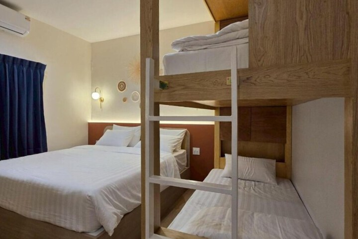 Room 21 of 86