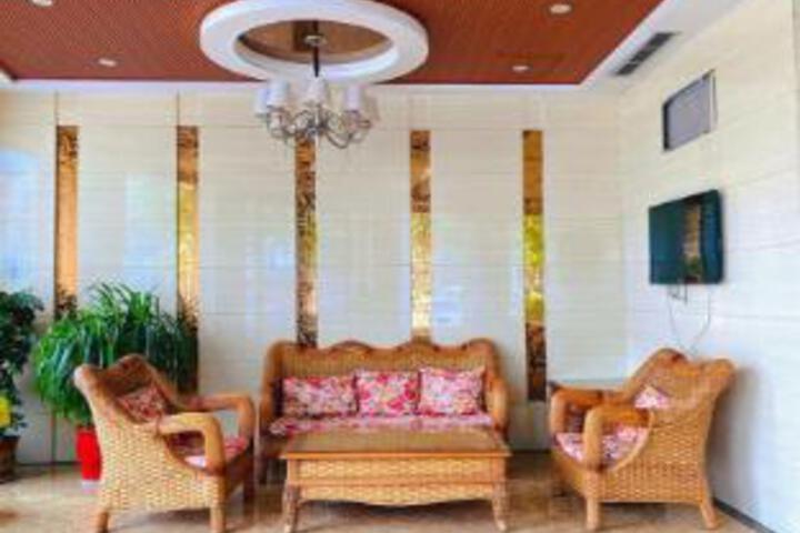 Yaqi Hotel