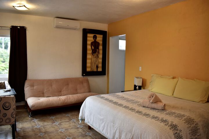 Room 5 of 26
