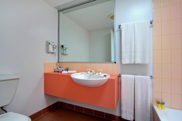 Room 8 of 41