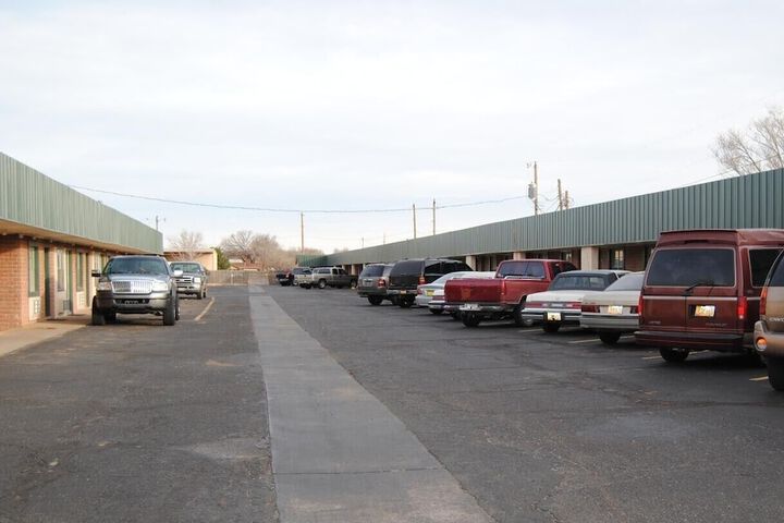 Property Grounds 32 of 33