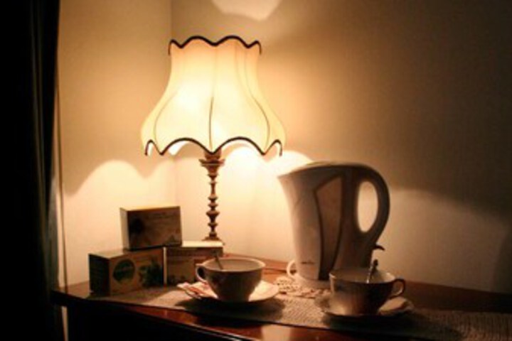 Room 8 of 8